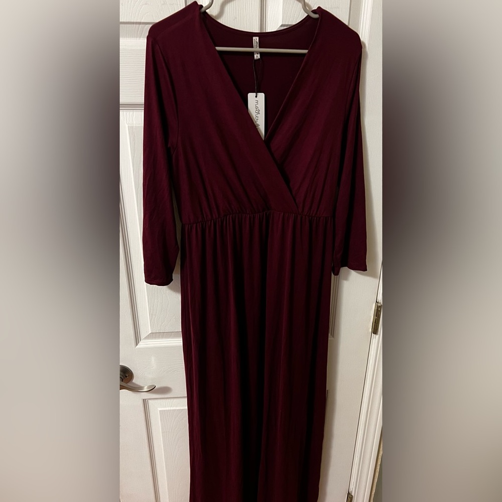 Mother Bee Maternity V-Neck 3/4 Sleeve Ruched Waist Dress